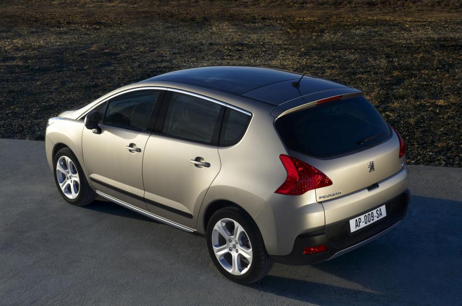  Peugeot 3008 2010 года  (фото 143 из 148)